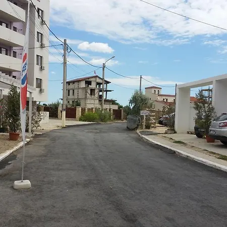Apartament La Mare Mamaia Nord 那沃达利